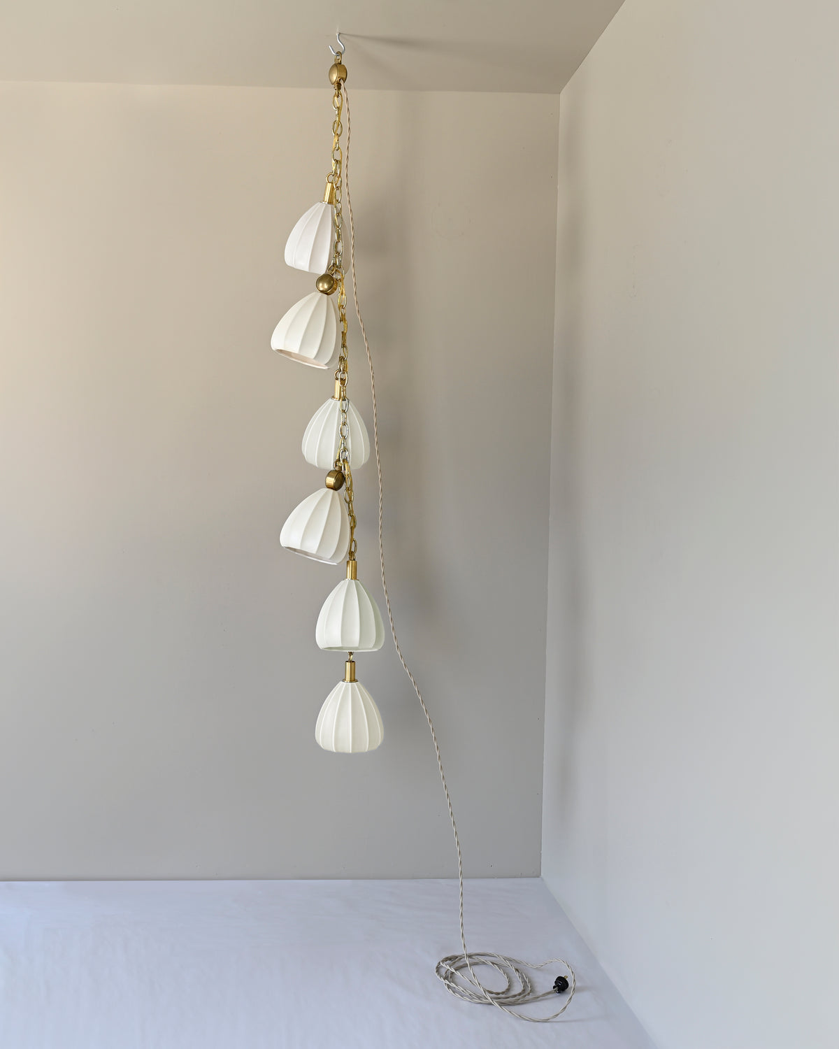 Matte Chalk White with Live Brass